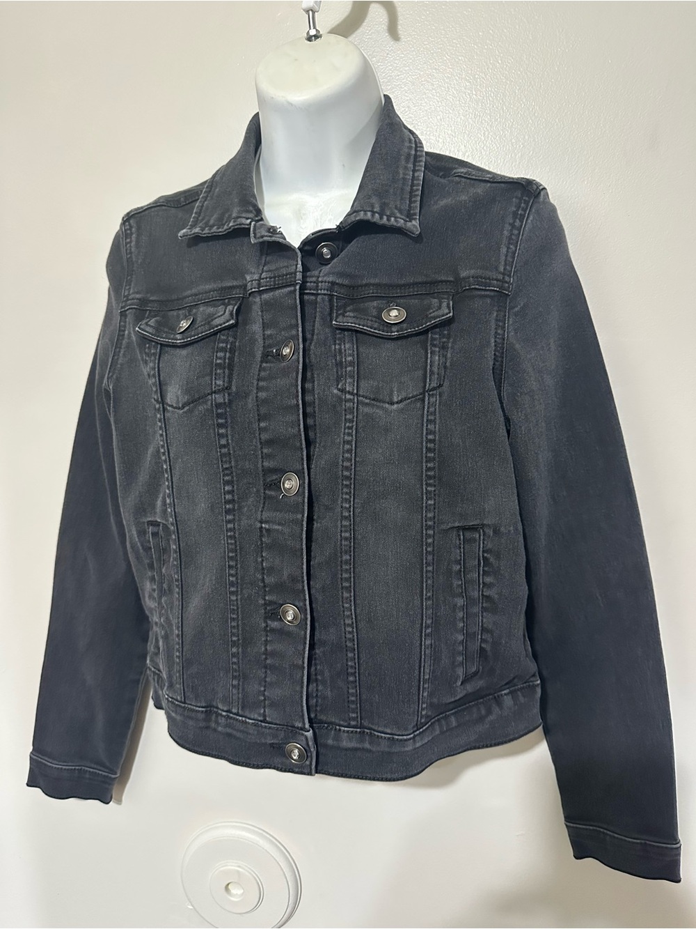 Wonder Nation Girls Black Denim Jacket Size XL (14‑16) Classic Jean Style - Picture 3 of 4